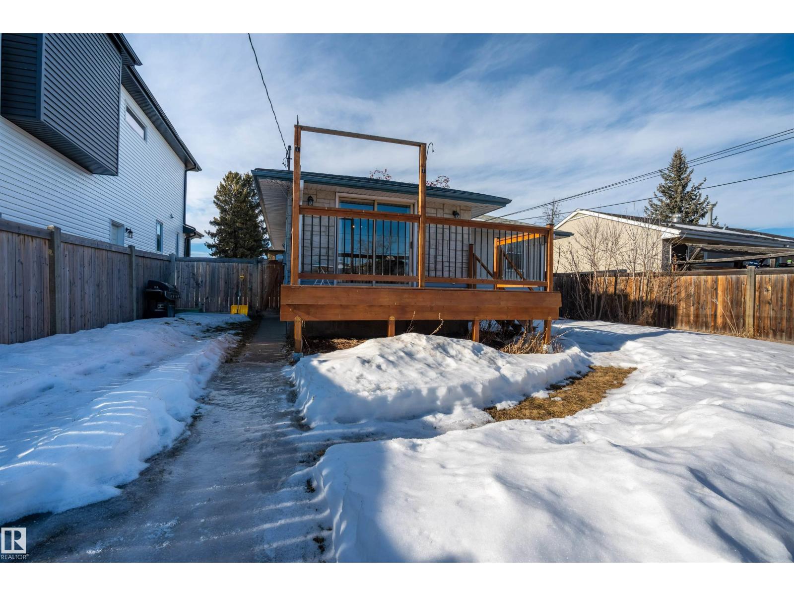 9111 151 ST NW, Edmonton