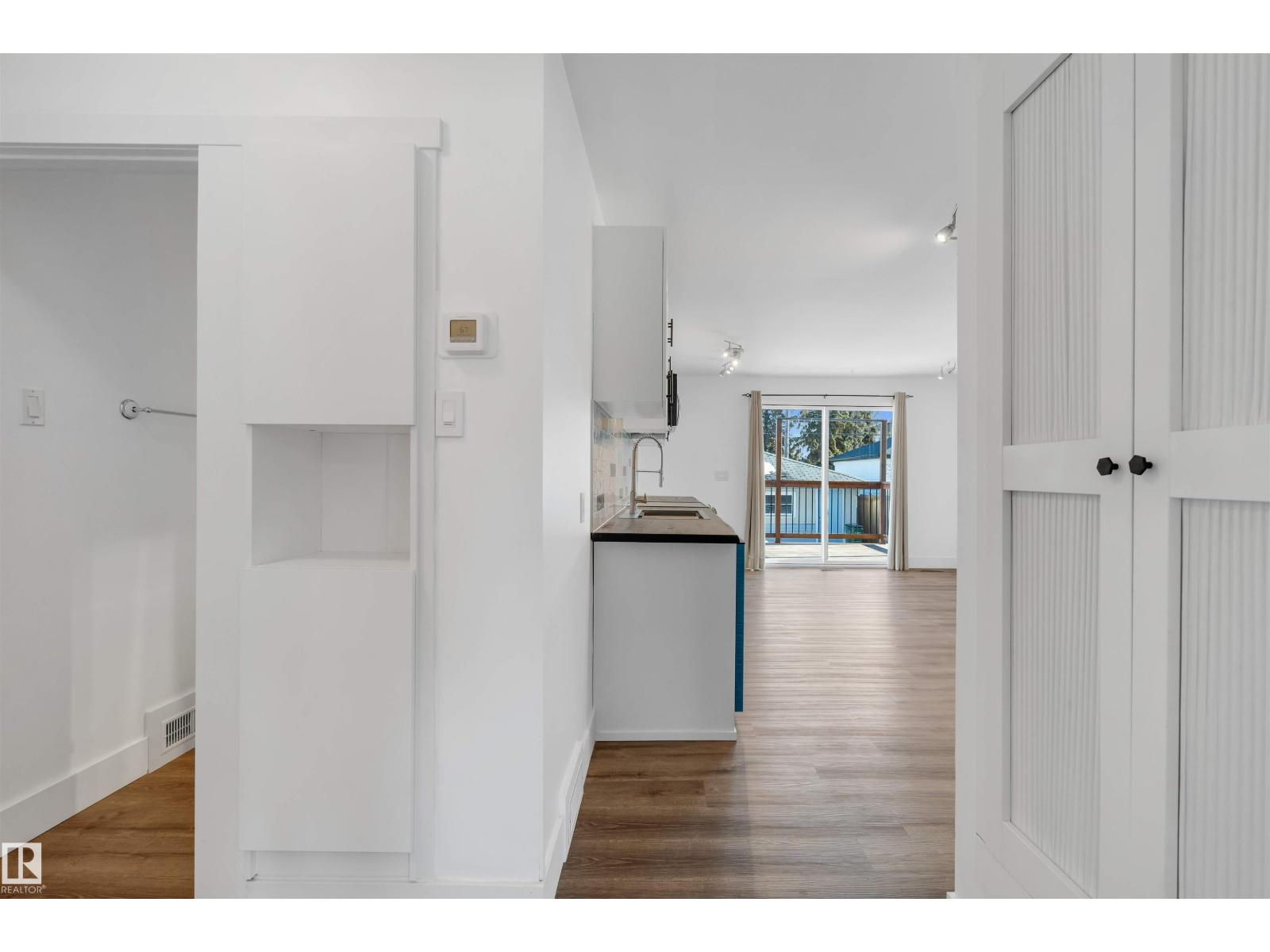 9111 151 ST NW, Edmonton