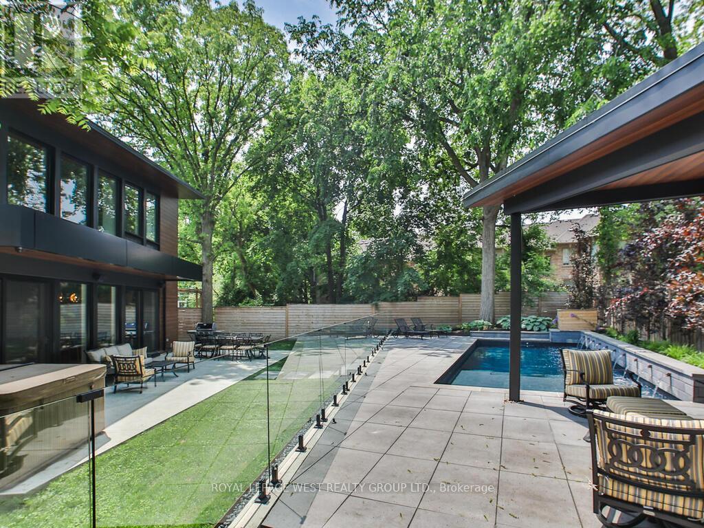 4 OLD OAK ROAD - 45