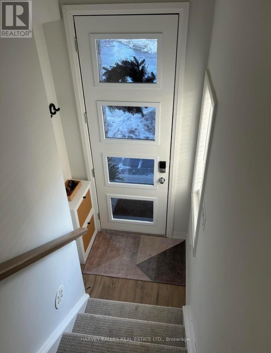 99 - 155 EQUESTRIAN WAY - Photo 2 of 15, Cambridge, Ontario