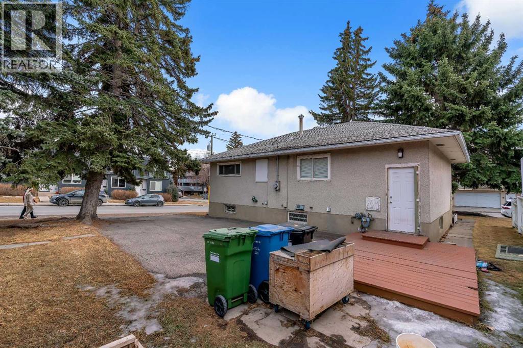 Single Family House Bungalow for Sale in   Avenue SW Windsor Park Calgary 