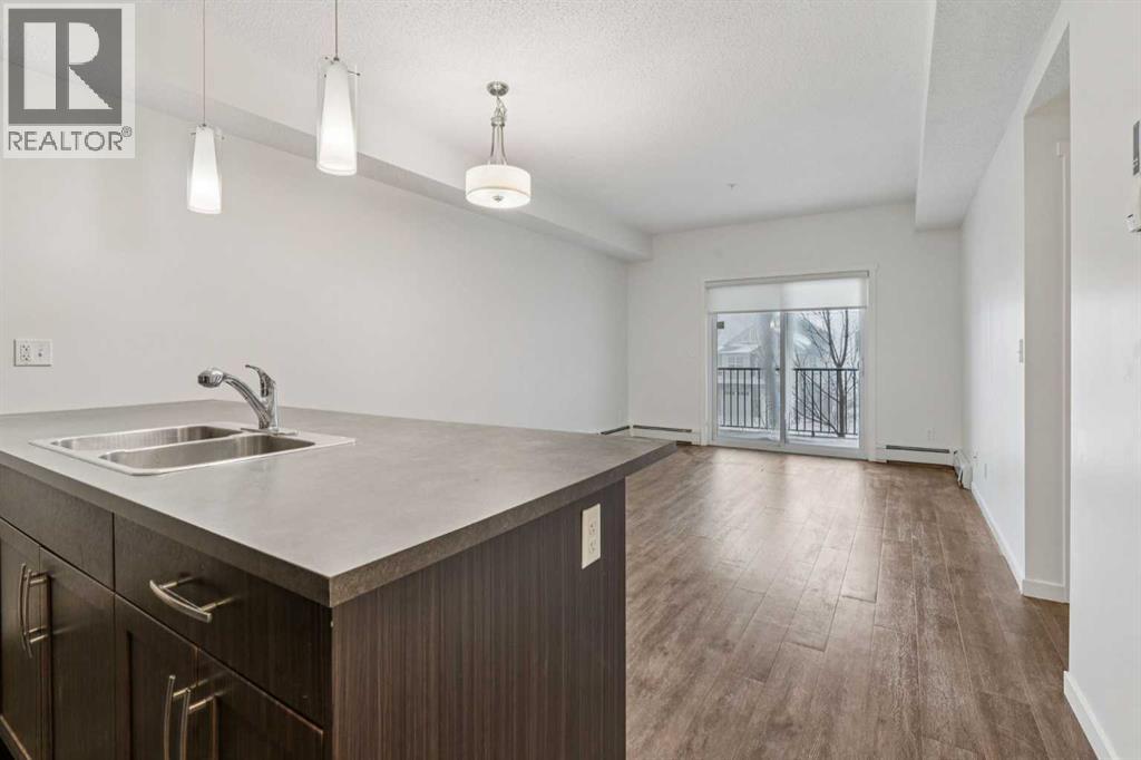 101 Sunset Drive, Cochrane