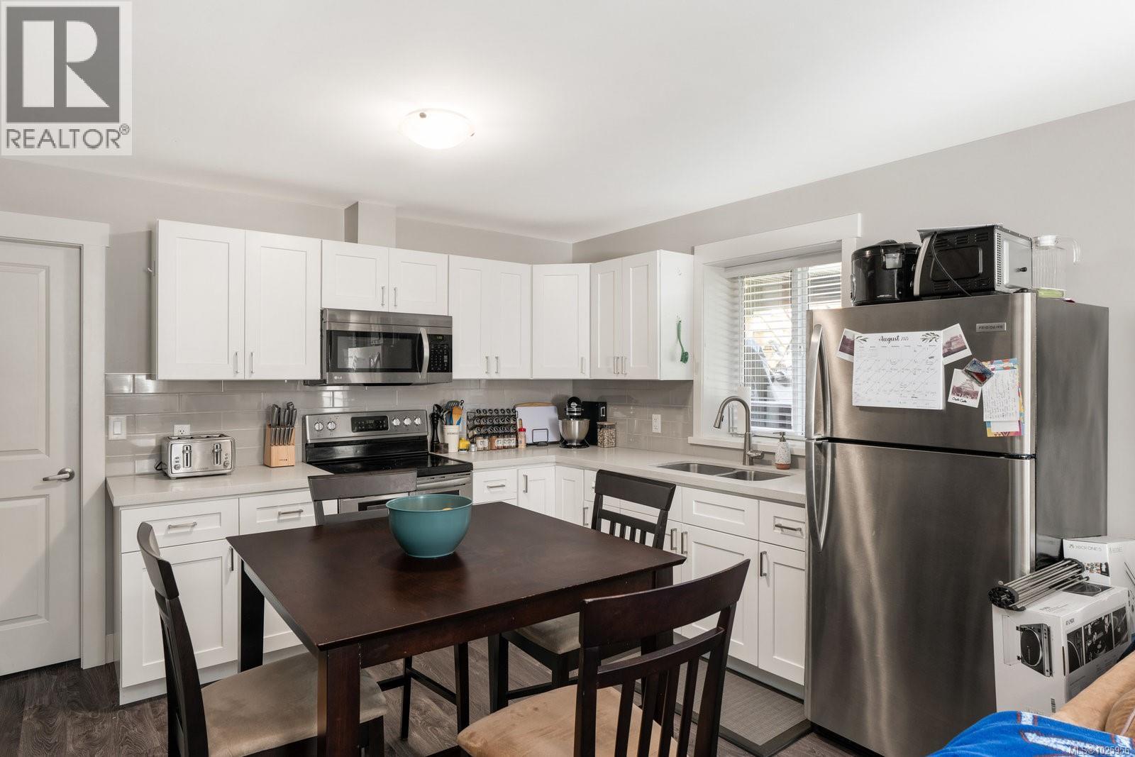  2838 Sooke Lake Road, Langford