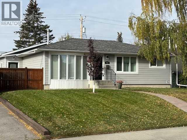 Single Family House Bungalow for Sale in  Athlone Road SE Acadia Calgary 