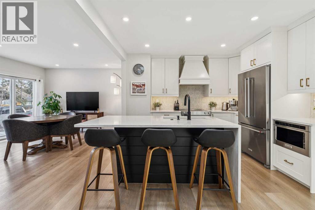 Single Family House Bungalow for Sale in  Athlone Road SE Acadia Calgary 