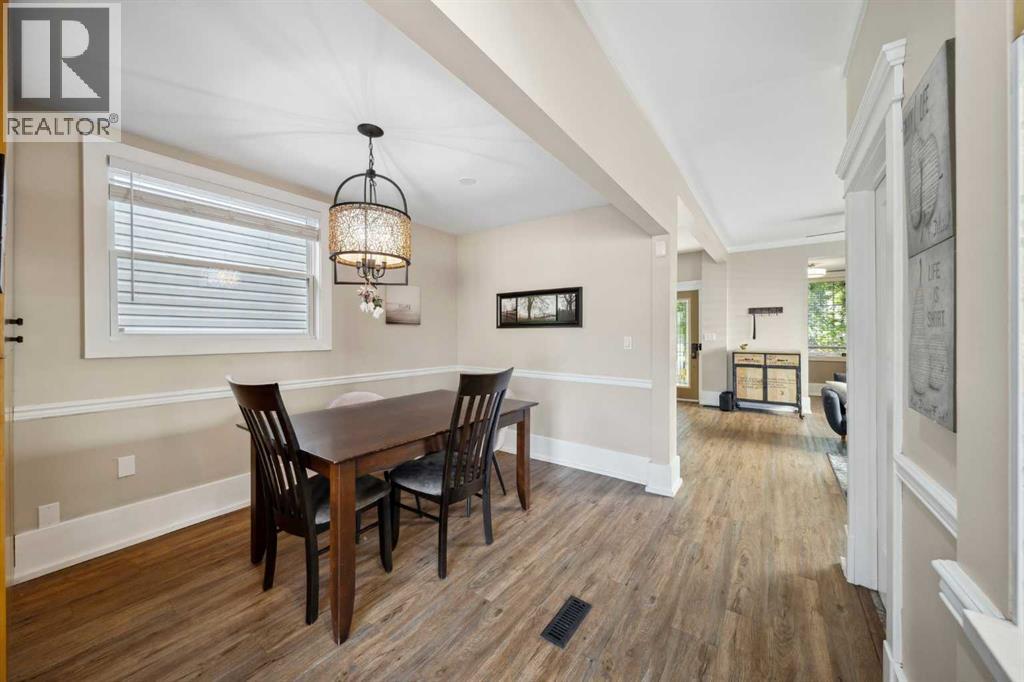 Single Family House for Sale in   Avenue NW Mount Pleasant Calgary 