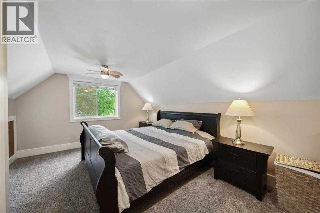 Single Family House for Sale in   Avenue NW Mount Pleasant Calgary 