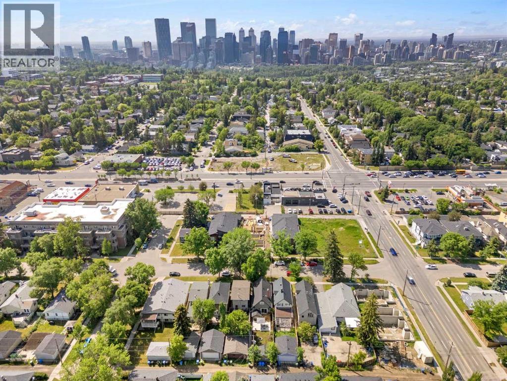 Single Family House for Sale in   Avenue NW Mount Pleasant Calgary 