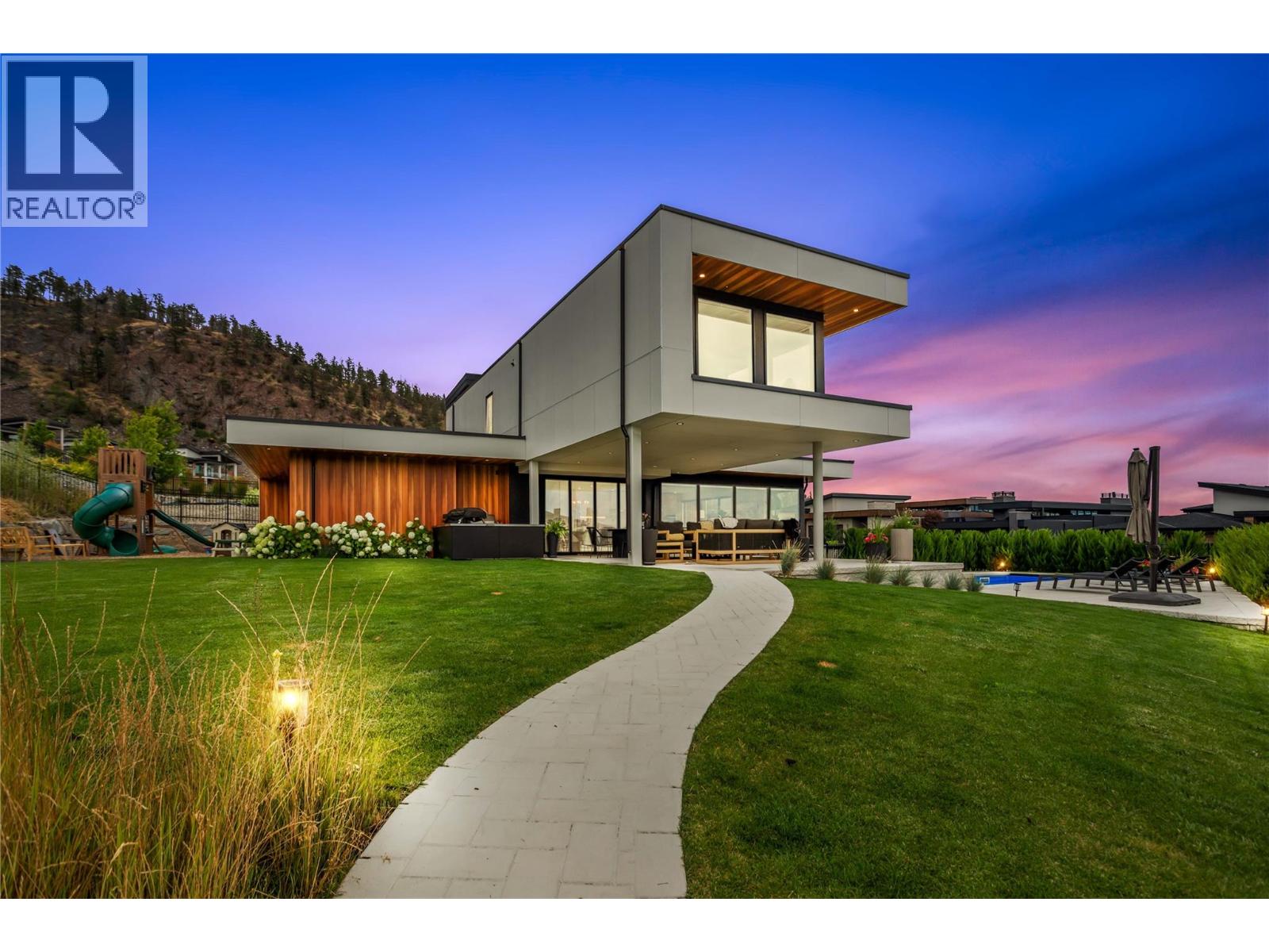 9783 Centrestone Drive, Lake Country