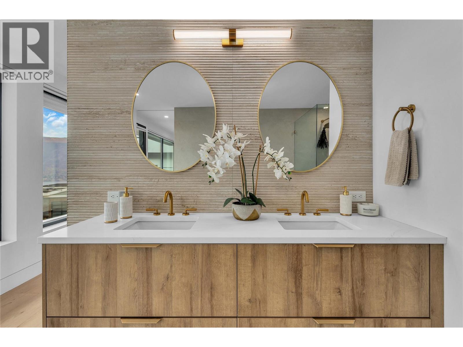 9783 Centrestone Drive, Lake Country