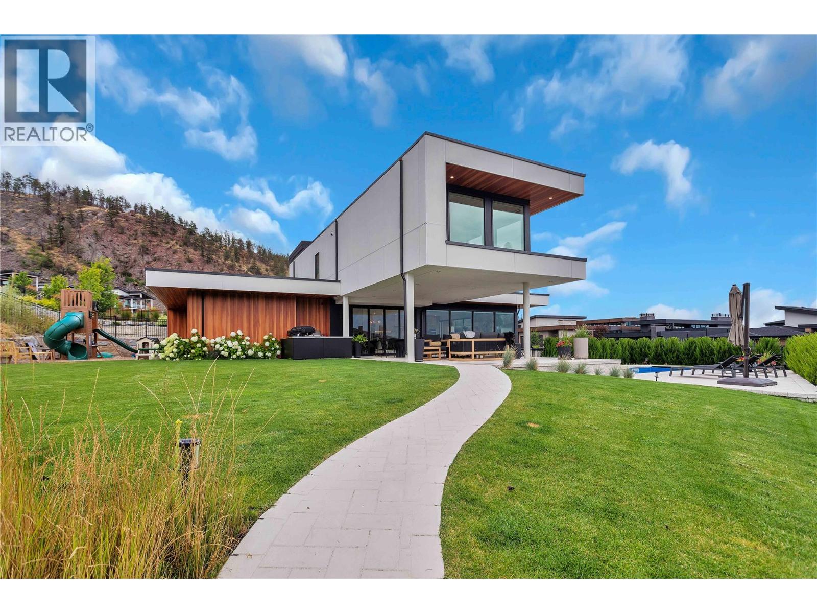 9783 Centrestone Drive, Lake Country