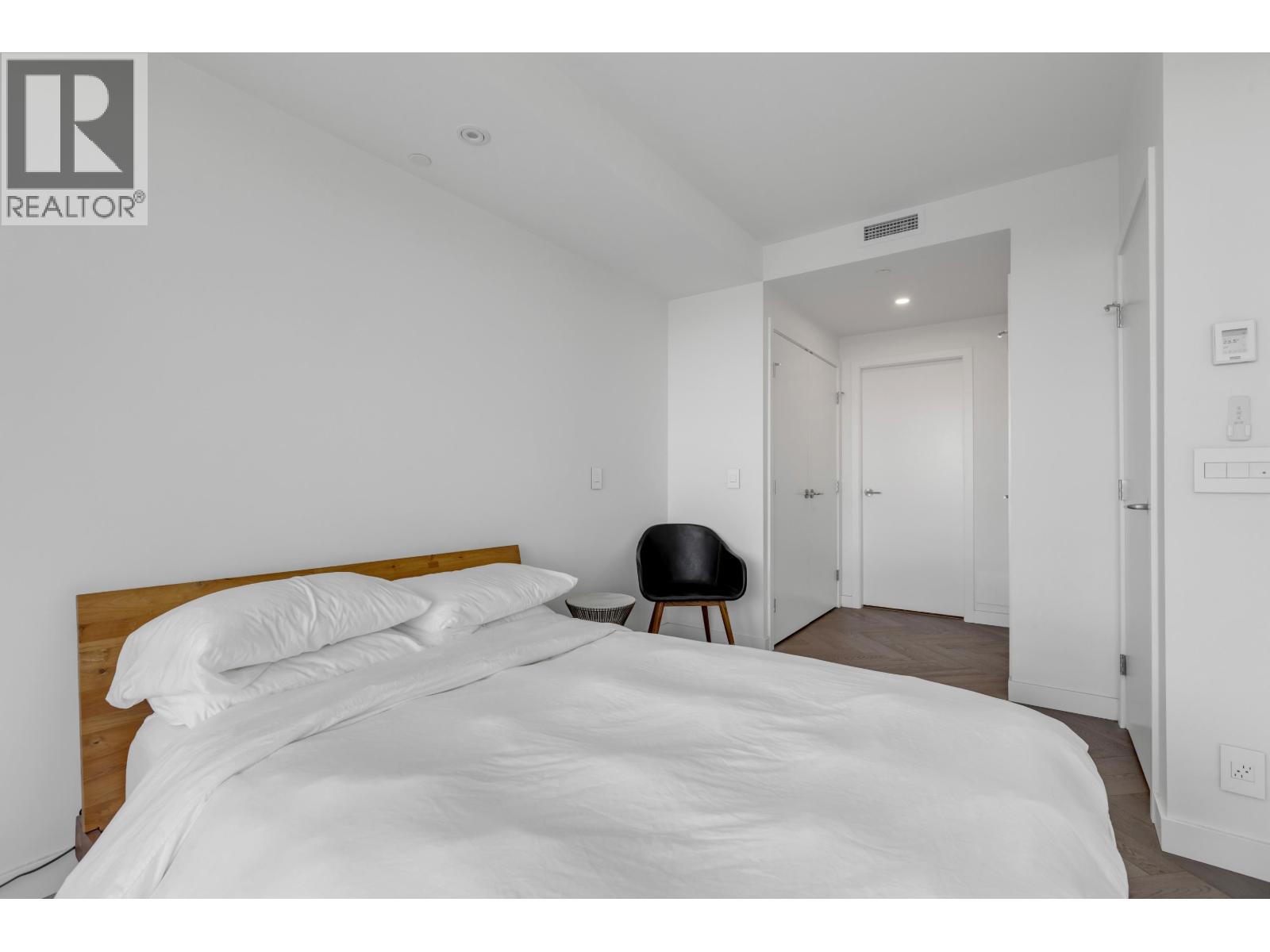 2 Bed, 3 Bath House for Rent in Vancouver – 5X05 1480 HOWE STREET, Vancouver - Image 11