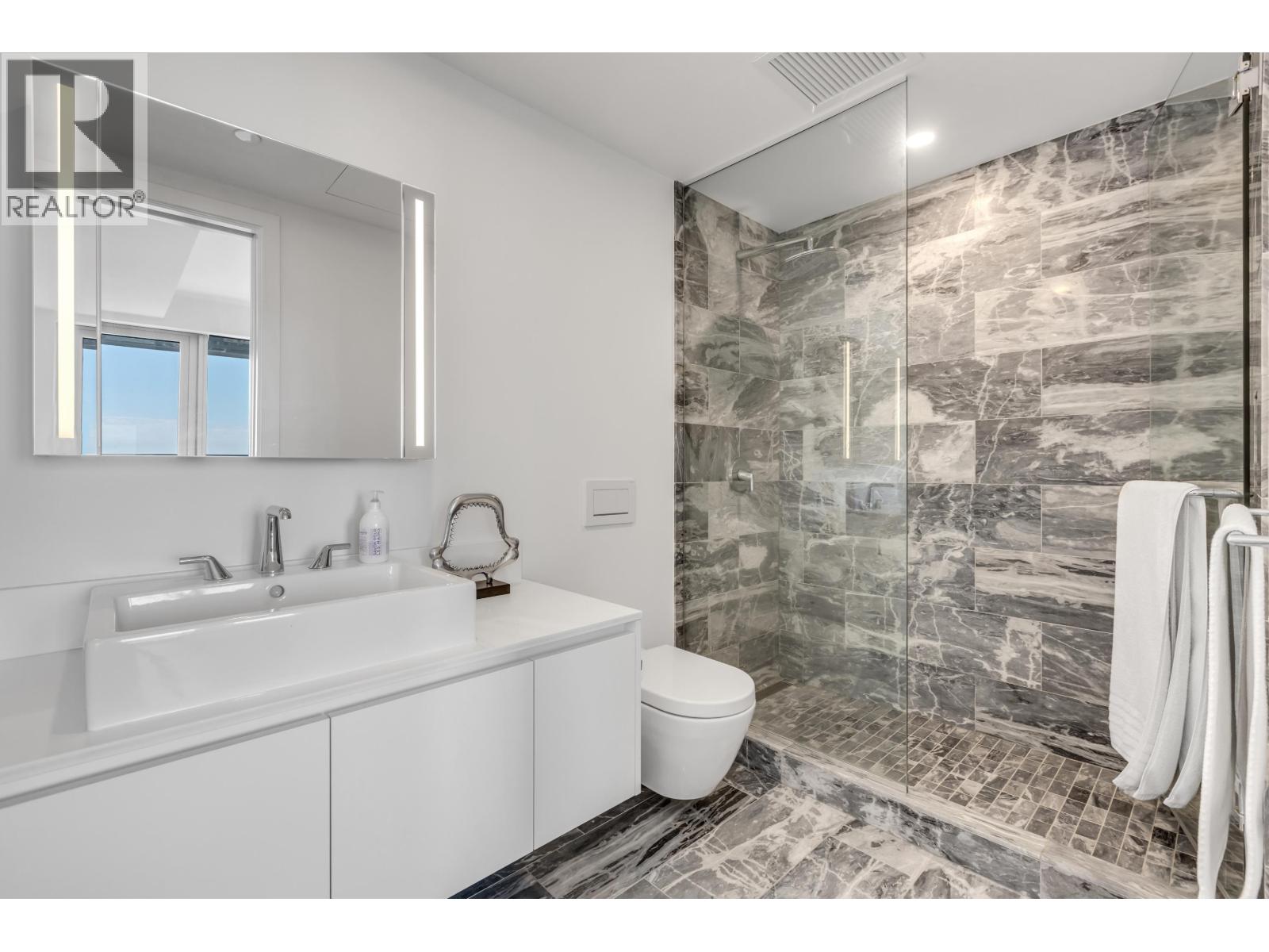 2 Bed, 3 Bath House for Rent in Vancouver – 5X05 1480 HOWE STREET, Vancouver - Image 16