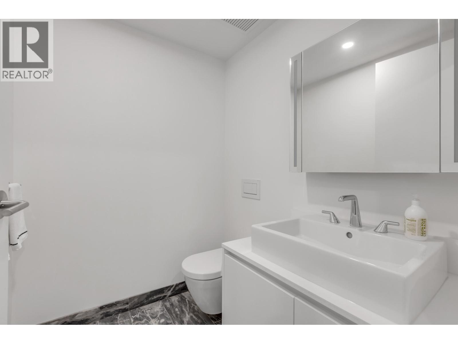 2 Bed, 3 Bath House for Rent in Vancouver – 5X05 1480 HOWE STREET, Vancouver - Image 17