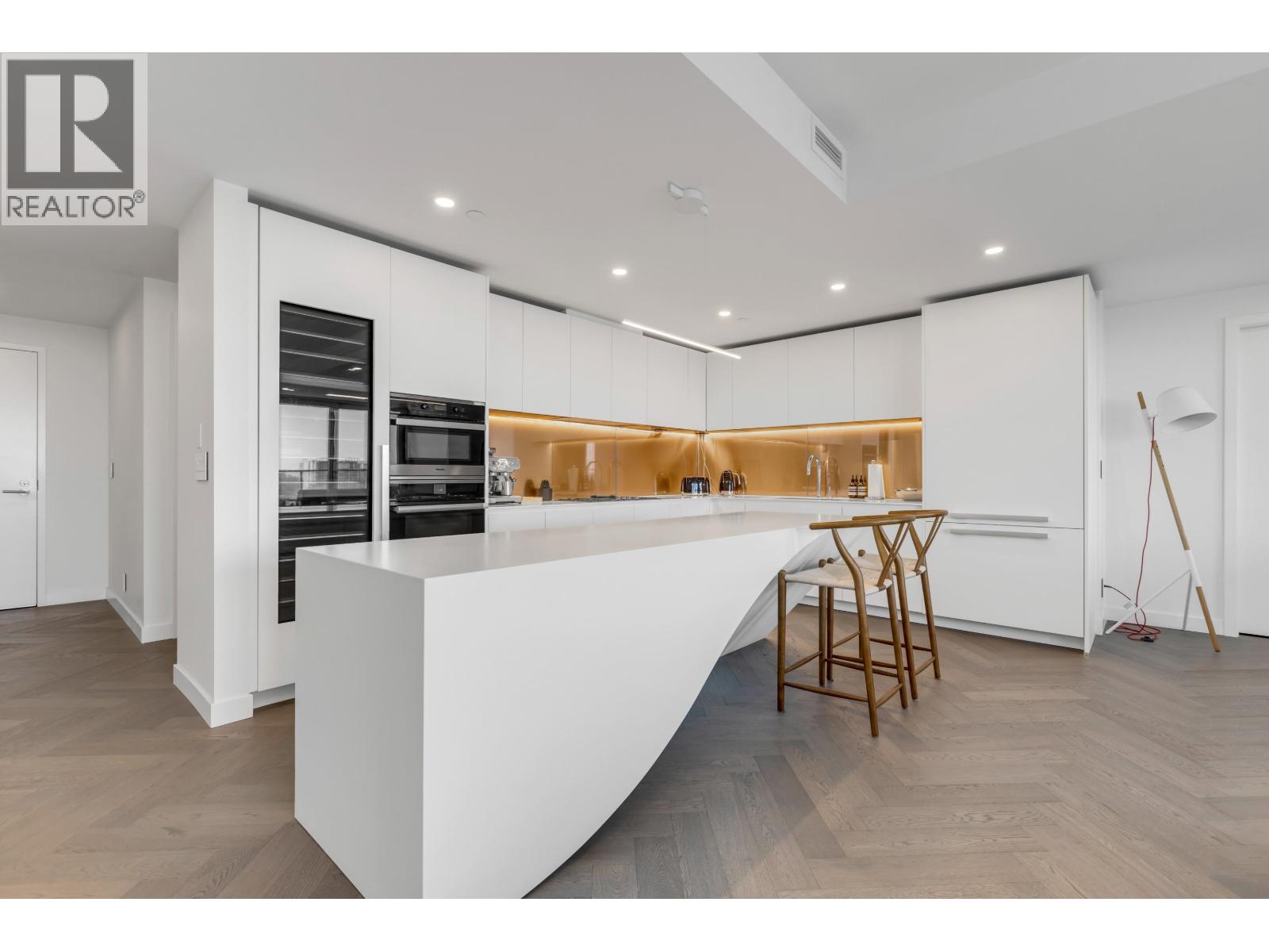 5X05 1480 HOWE Street - photo 2