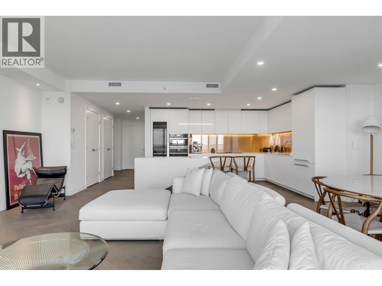 2 Bed, 3 Bath House for Rent in Vancouver – 5X05 1480 HOWE STREET, Vancouver - Image 7