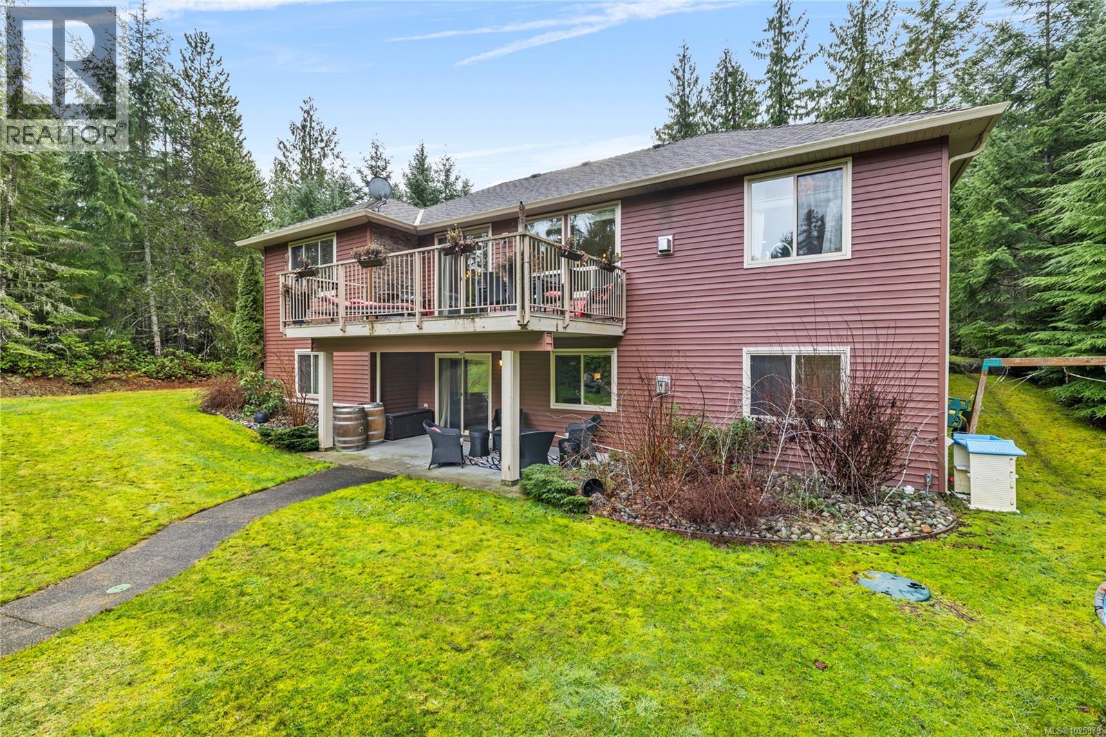 1755 Galvin Pl, Qualicum Beach