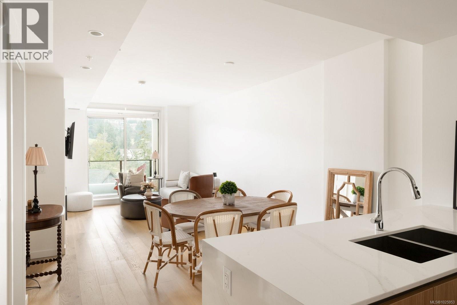 1311 2000 Hannington Road, Langford