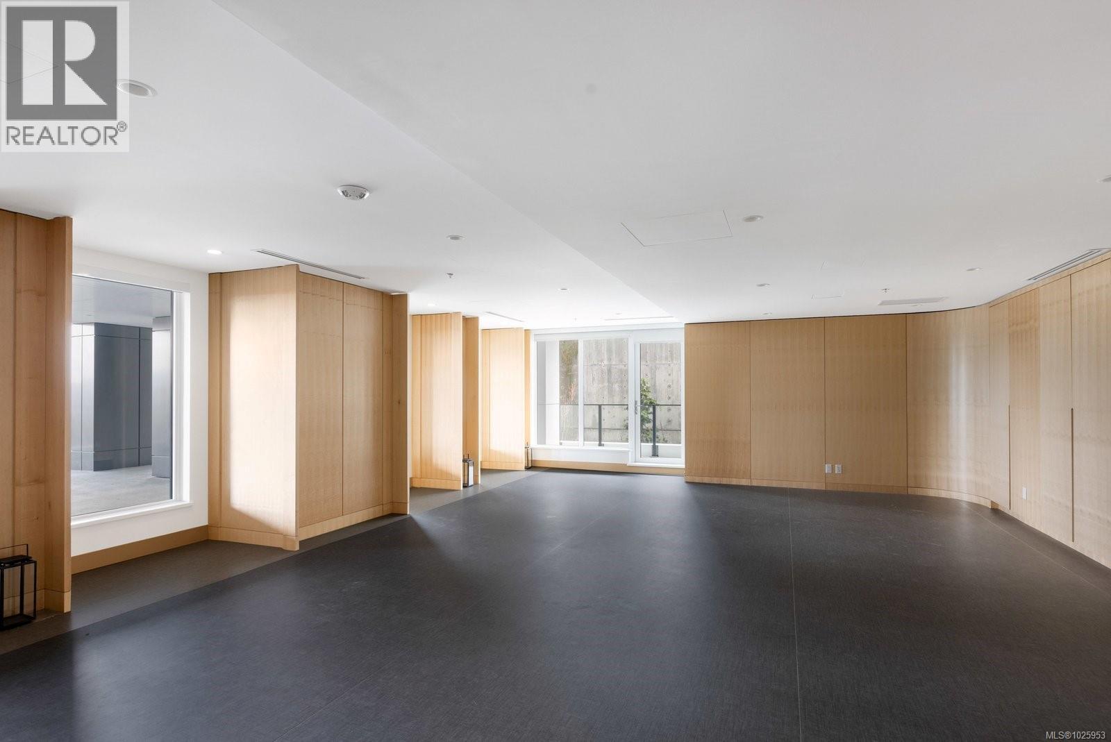 1311 2000 Hannington Road, Langford