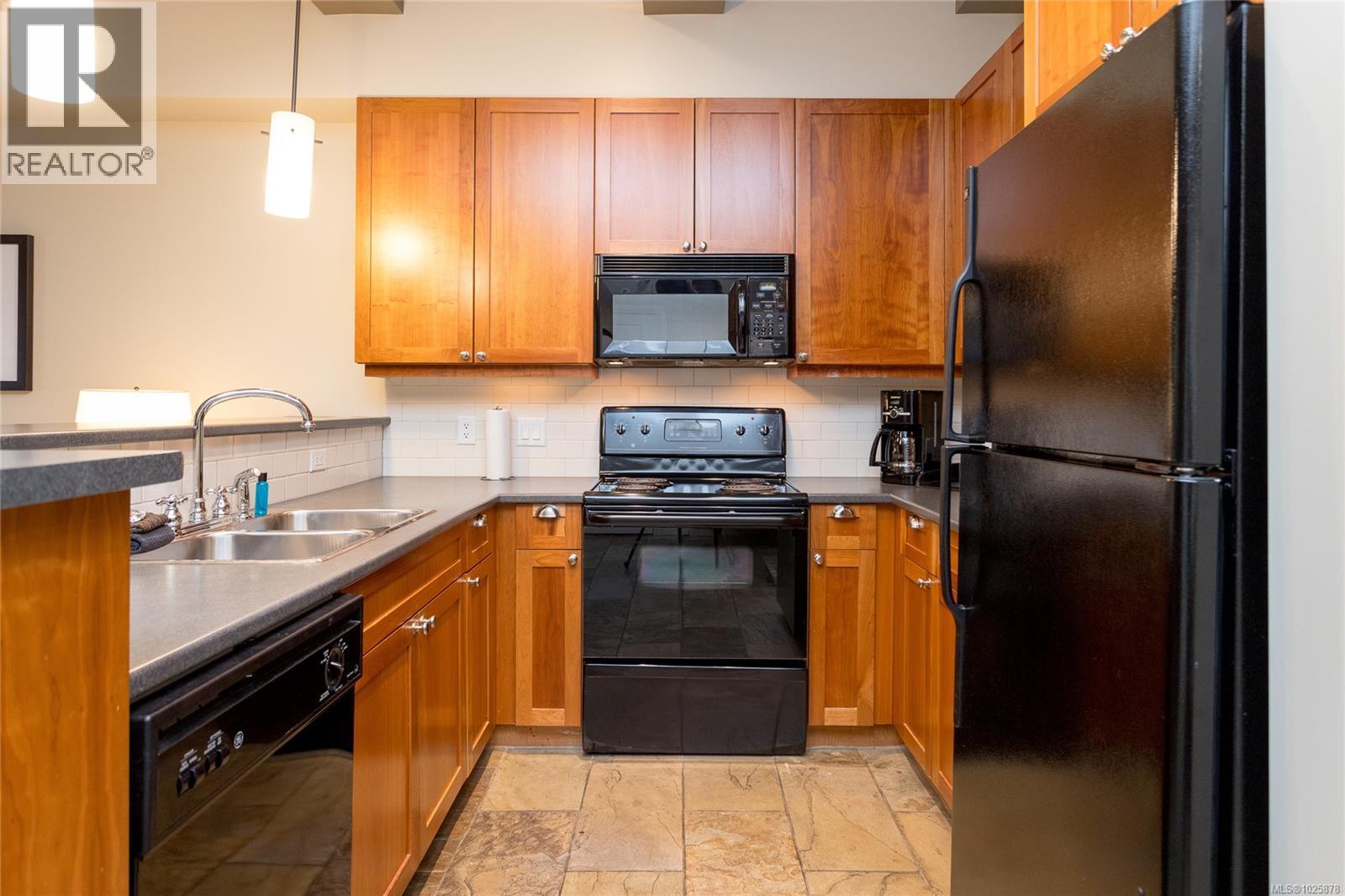 #101/103 B 1376 LYNBURNE PL - 11