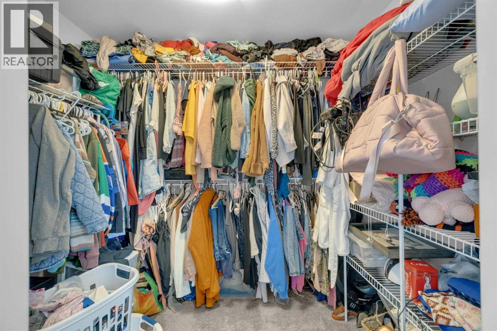 204 Augustus Way, Penhold