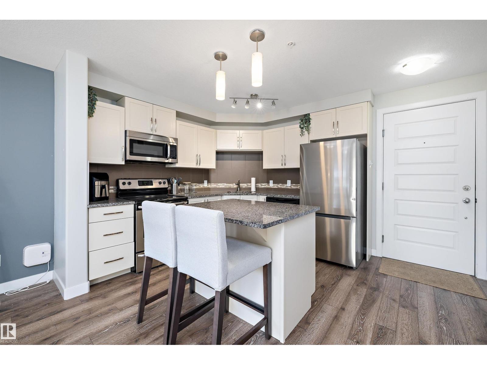 #205 8515 99 ST NW, Edmonton