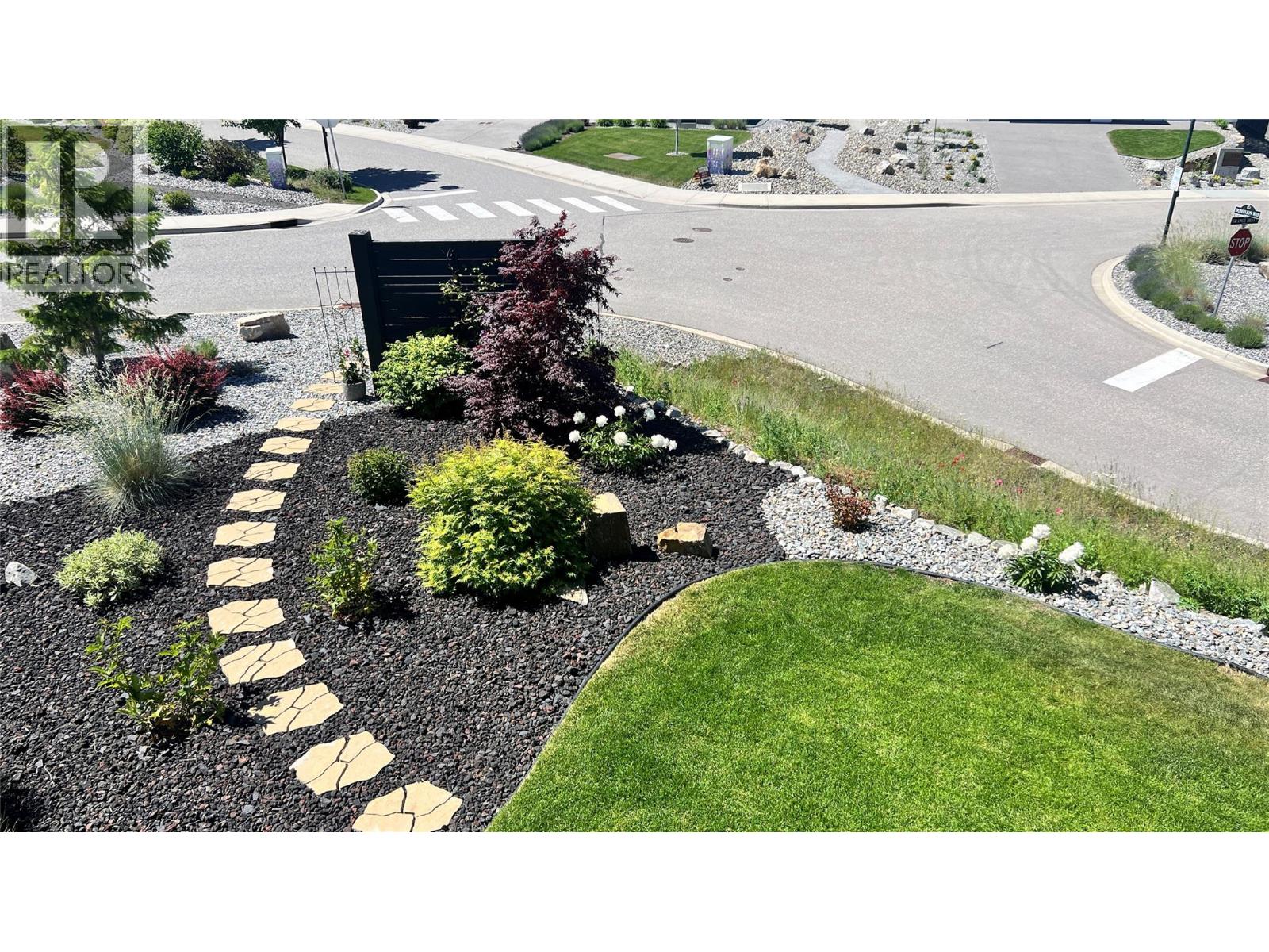 253 Ashcroft Court, Vernon