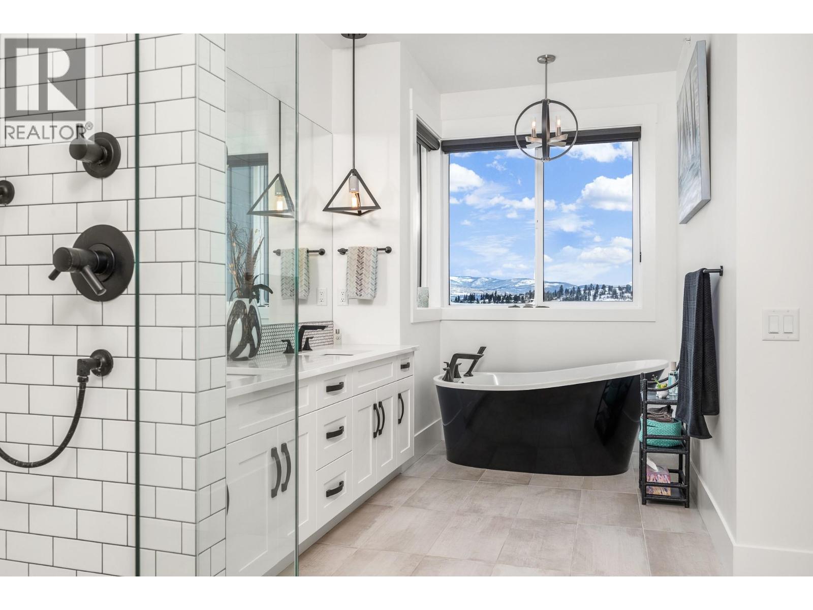 253 Ashcroft Court, Vernon