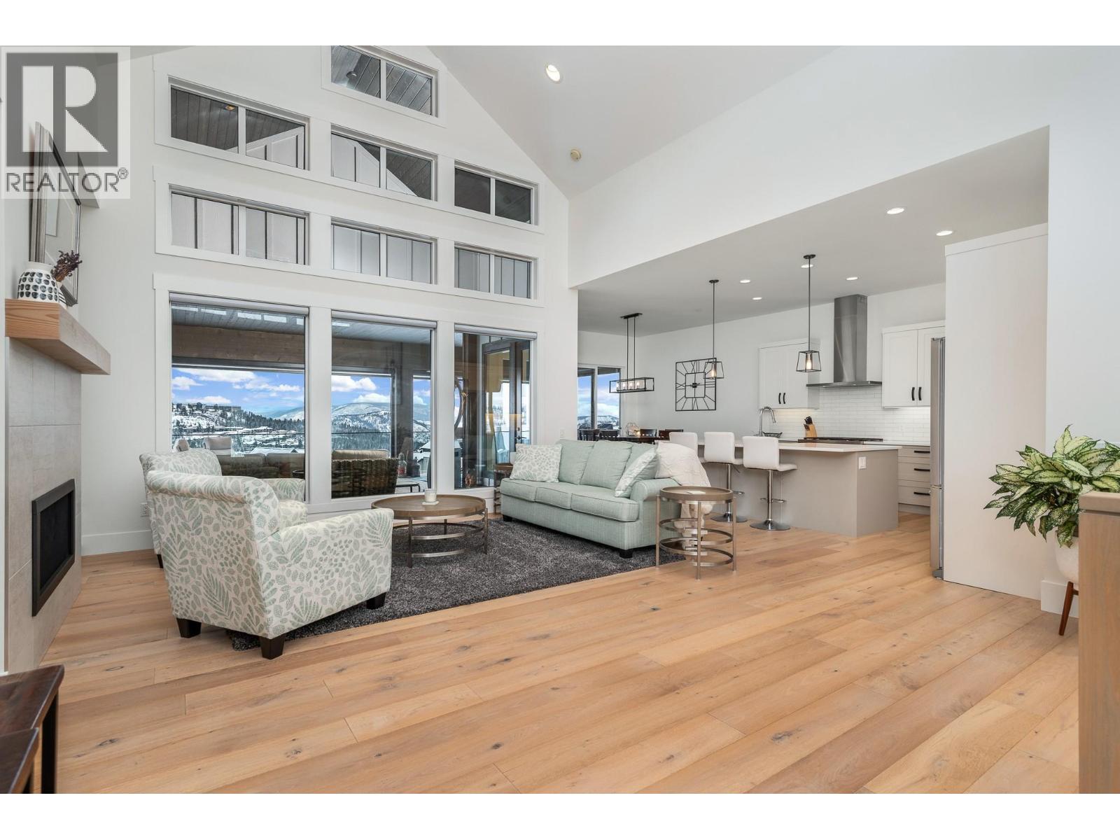 253 Ashcroft Court, Vernon