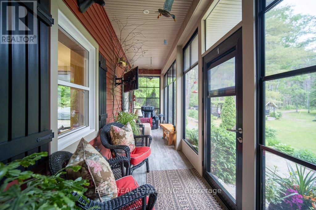 32 SHADOWOOD LANE - 20