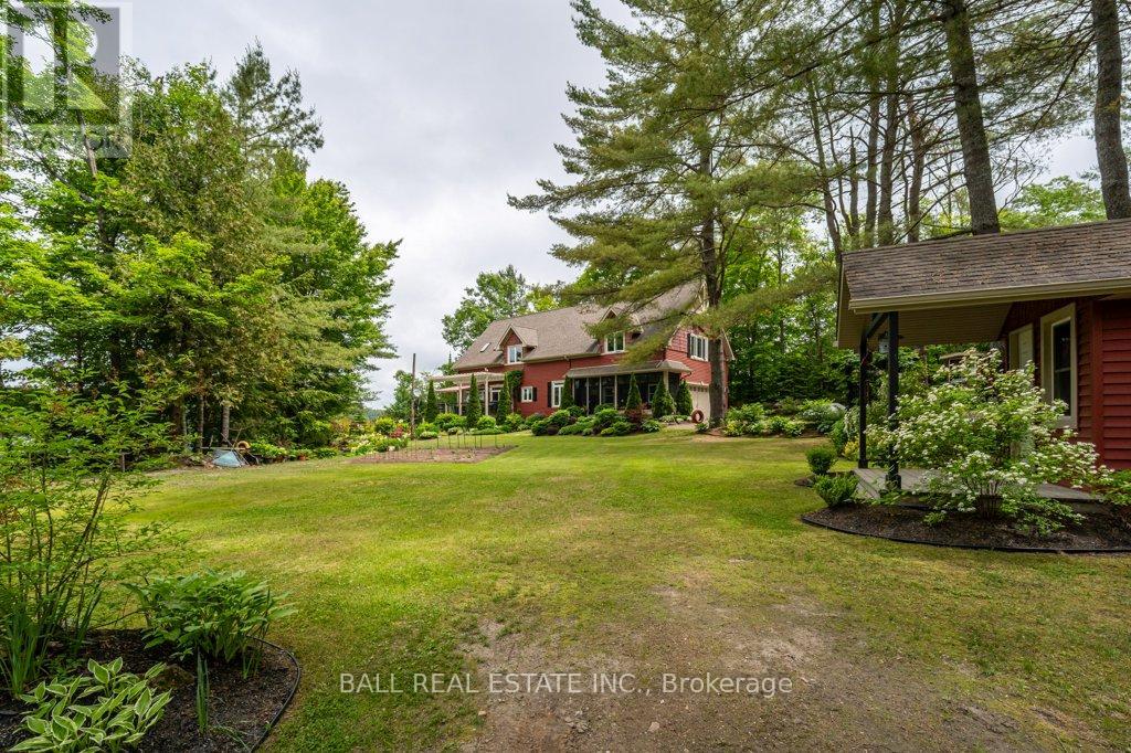 32 SHADOWOOD LANE - 3