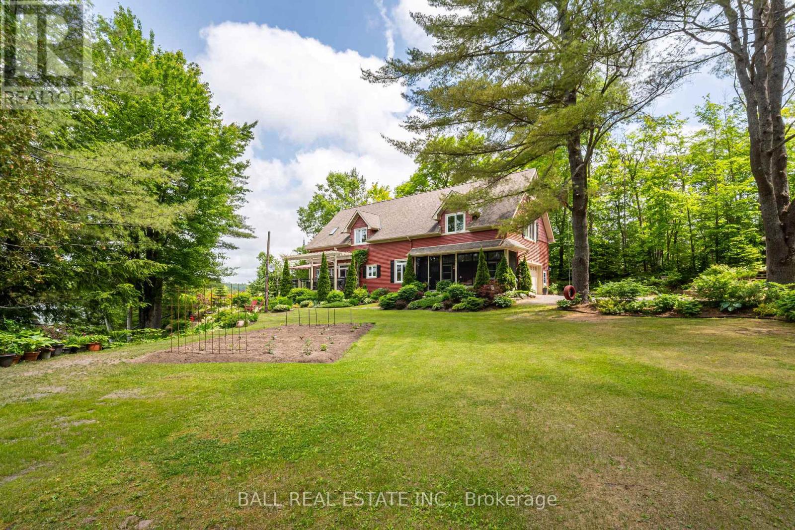 32 SHADOWOOD LANE - 43
