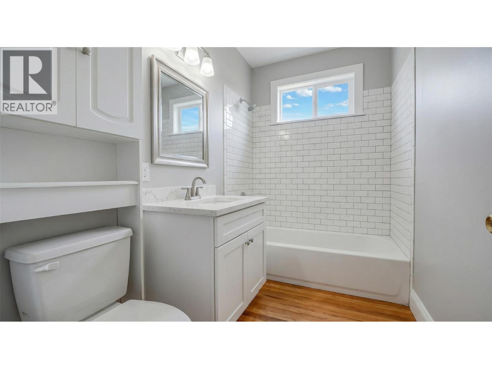 315 BRIAR Avenue NW, Cranbrook