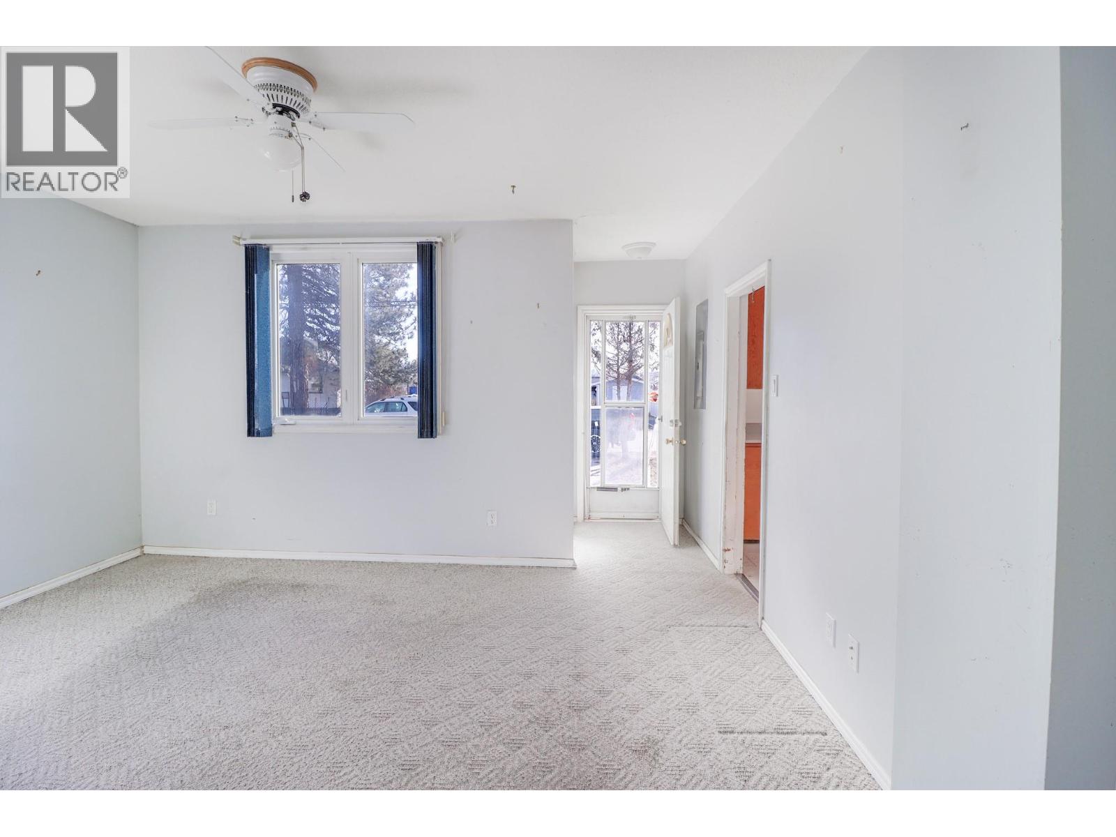 315 BRIAR Avenue NW, Cranbrook