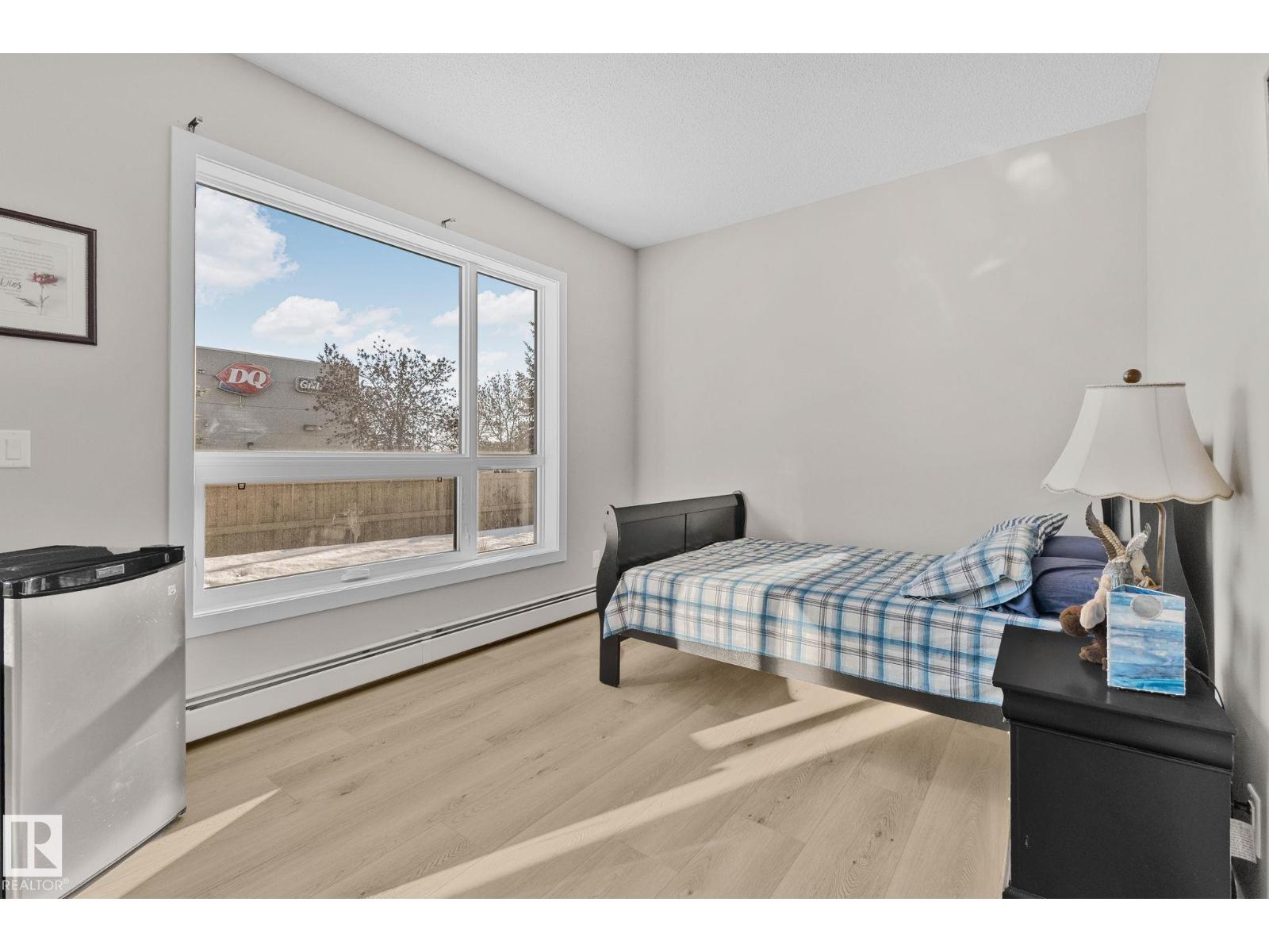 #128 12804 140 AV NW, Edmonton