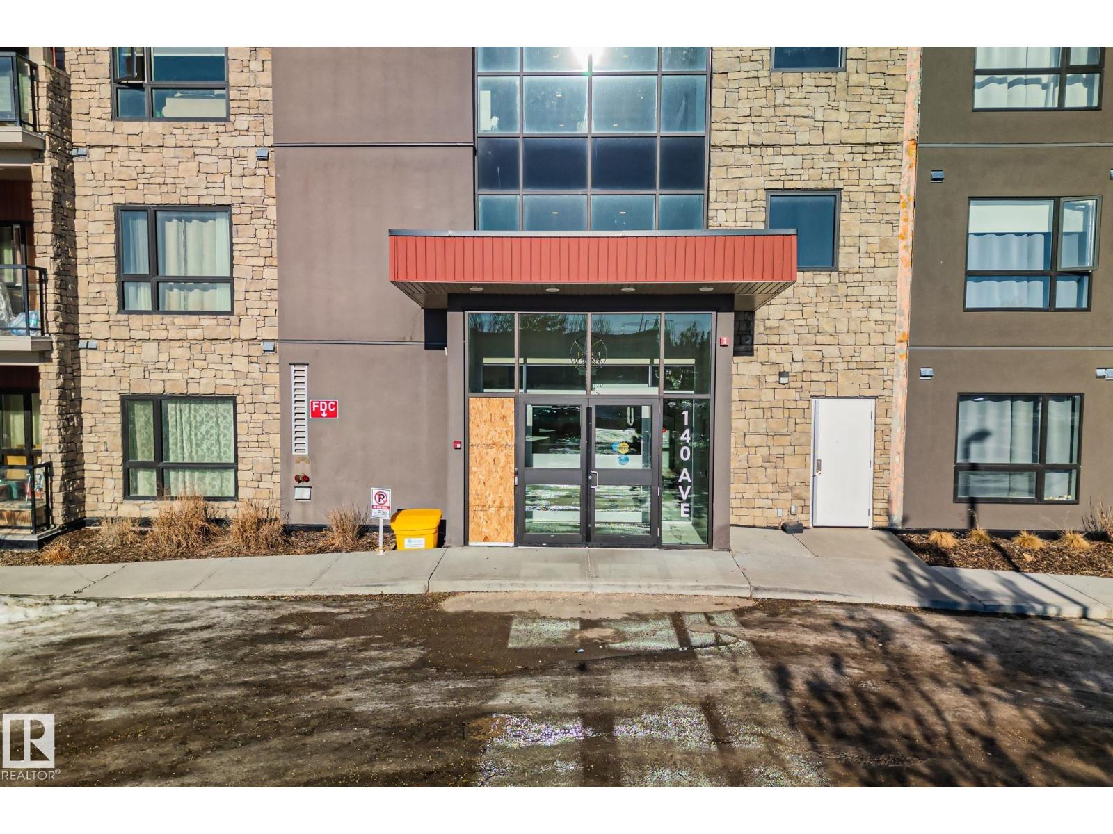 #128 12804 140 AV NW, Edmonton