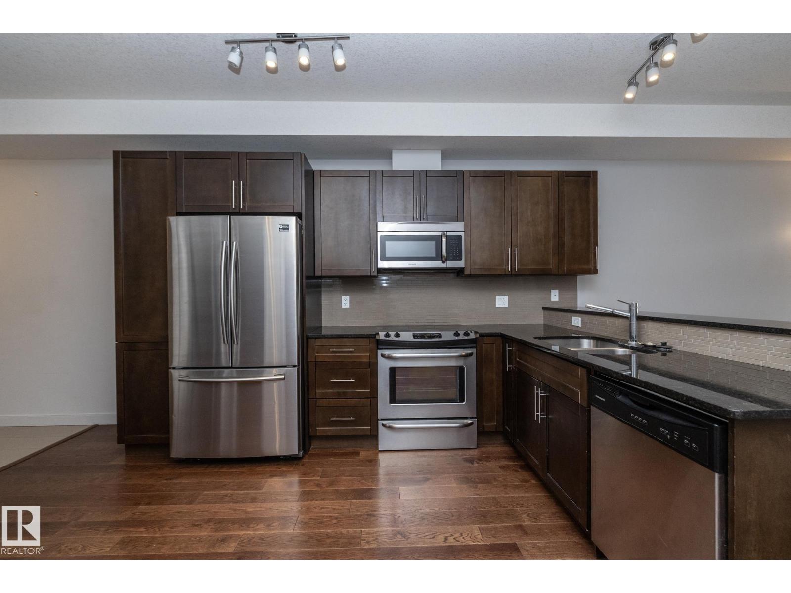 #213 10811 72 AV NW, Edmonton