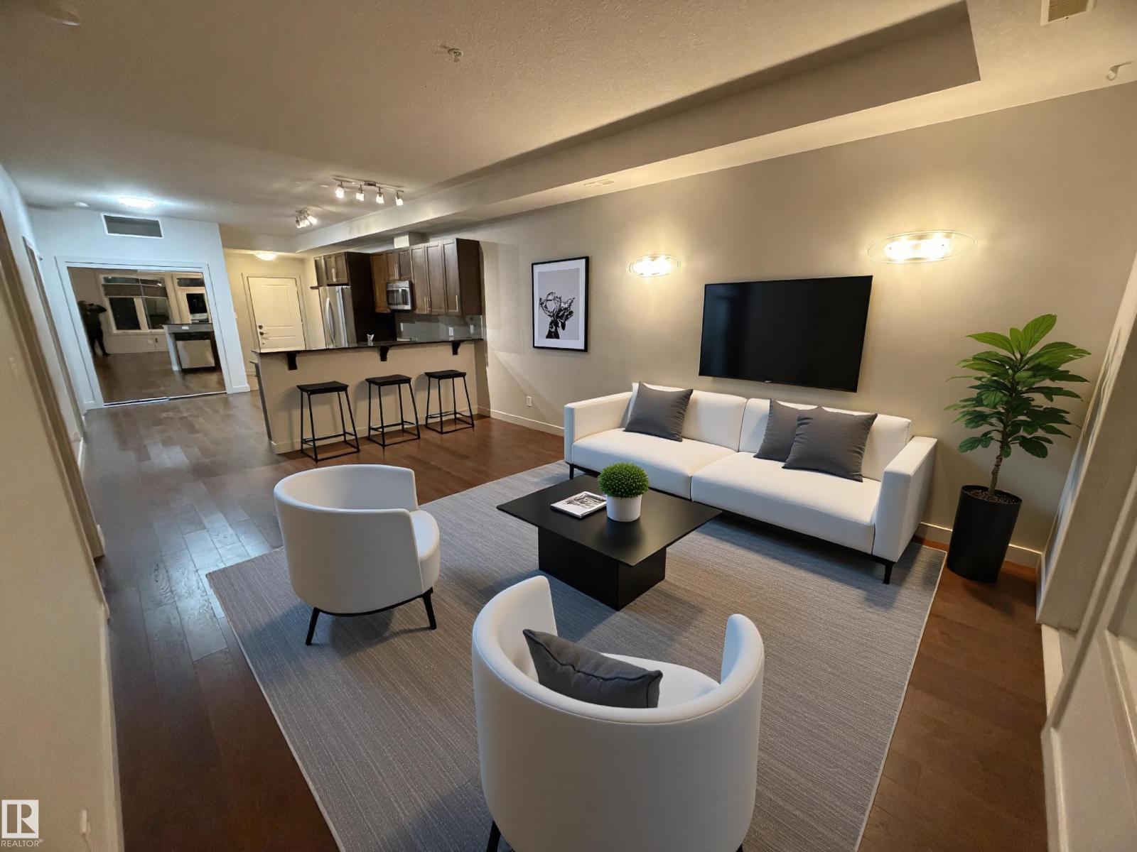 #213 10811 72 AV NW, Edmonton