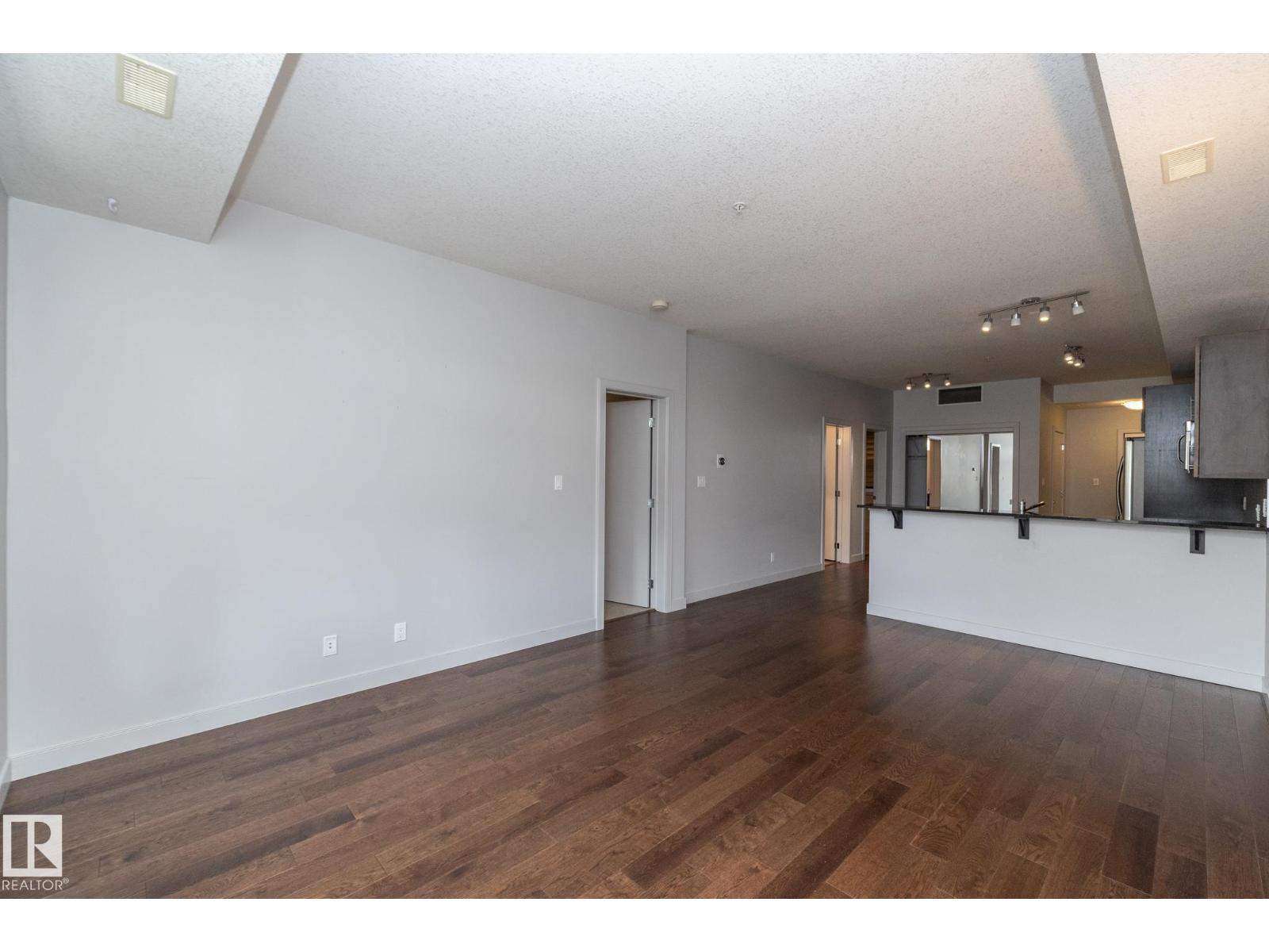 #213 10811 72 AV NW, Edmonton