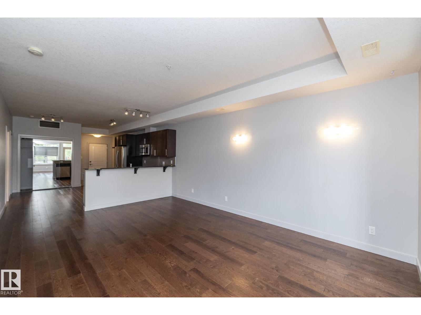 #213 10811 72 AV NW, Edmonton