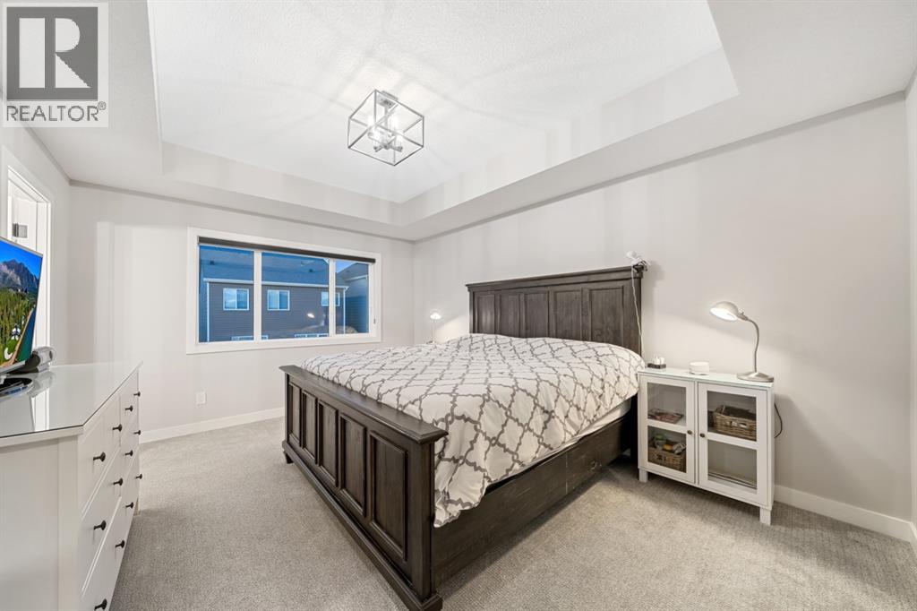 Single Family House for Sale in  Carringsby Avenue NW Carrington Calgary 