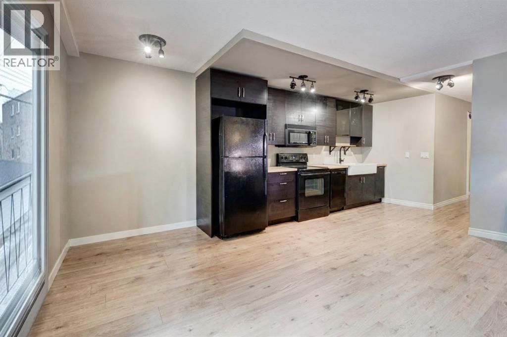 
          916 3 Avenue Northwest
            <br/>
            <span>Calgary</span>
            , 
            <span>AB</span>
             <span>T2N0J6</span>
         - Photo 7