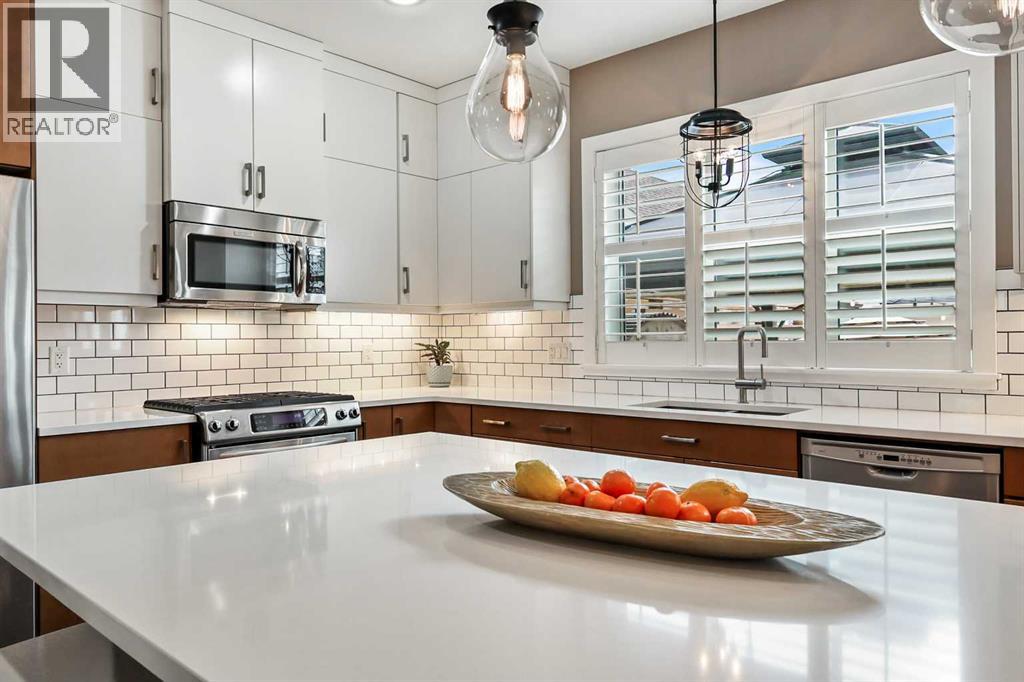 Single Family House for Sale in  BenySurMer Road SW Currie Barracks Calgary 