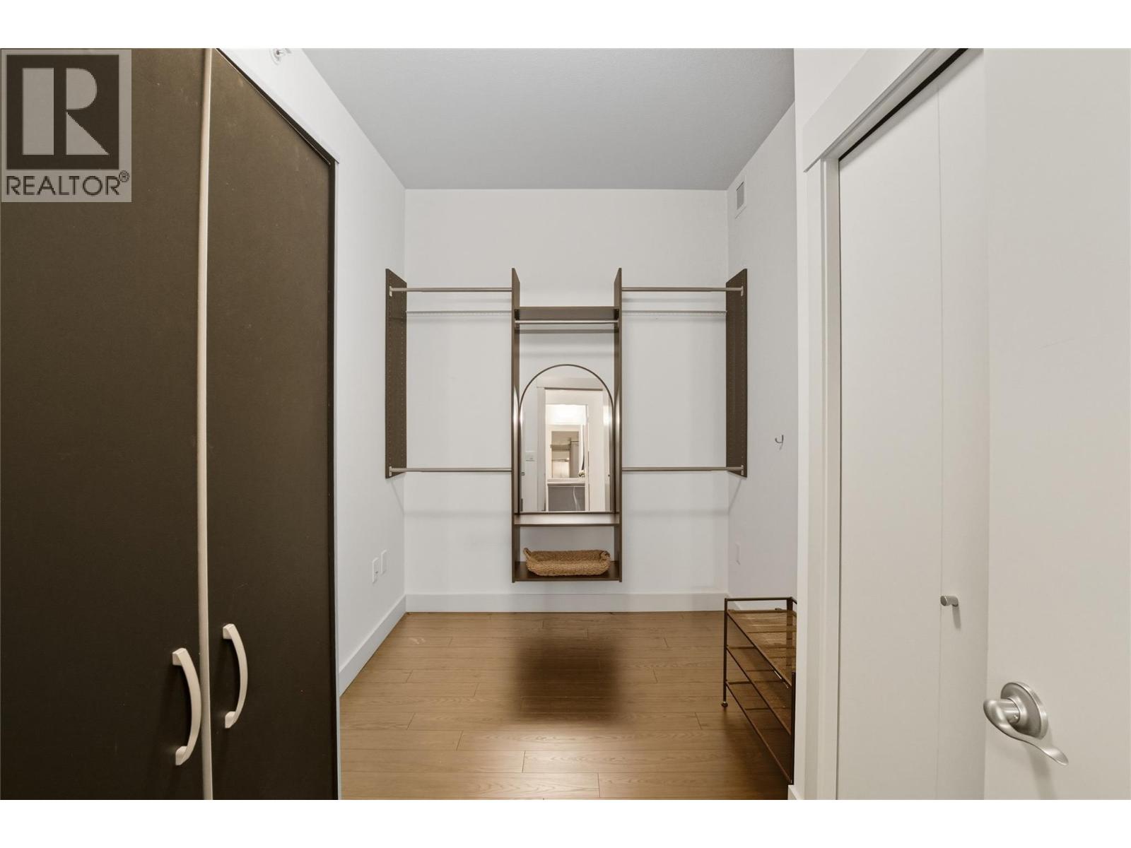 #2407 1030 TALASA WAY - 15