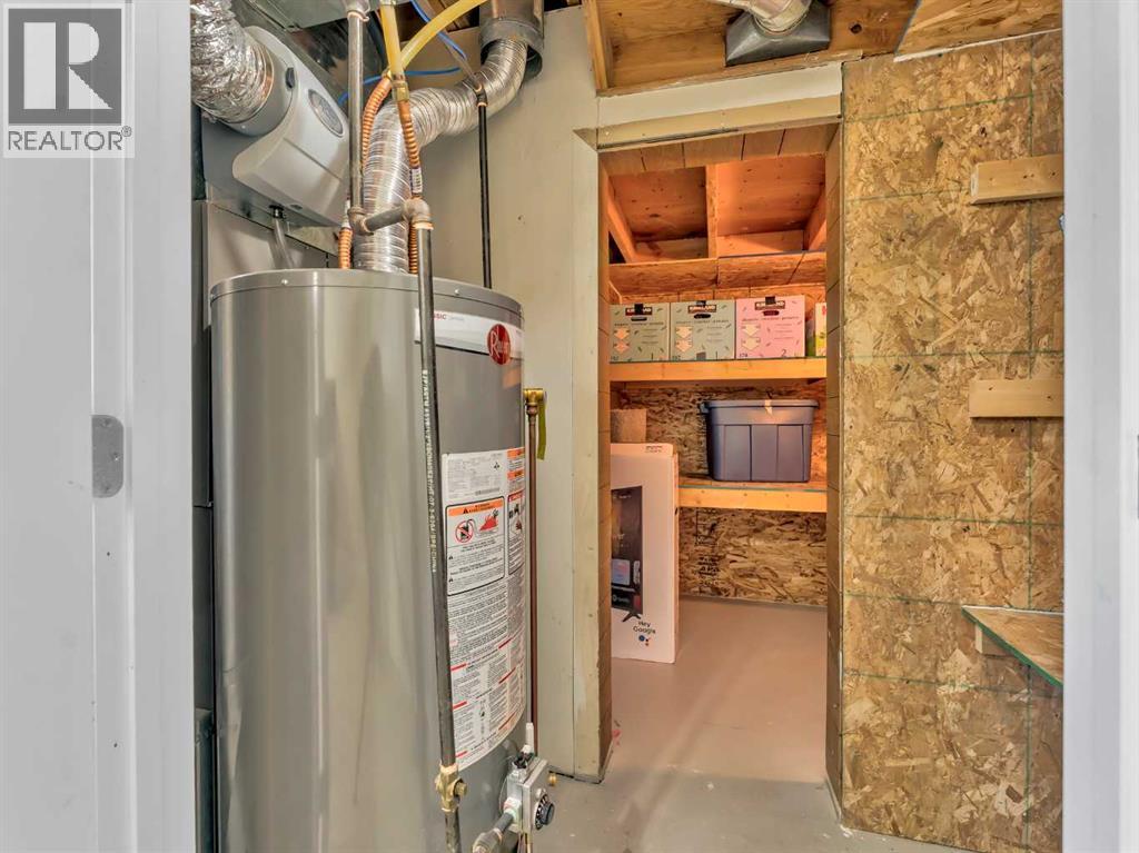 Single Family House Bungalow for Sale in  Milne Place SE Connaught Medicine Hat 