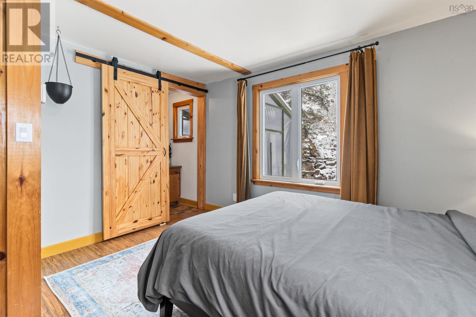 Property 23 of 39 of 202 Gaspereau Avenue