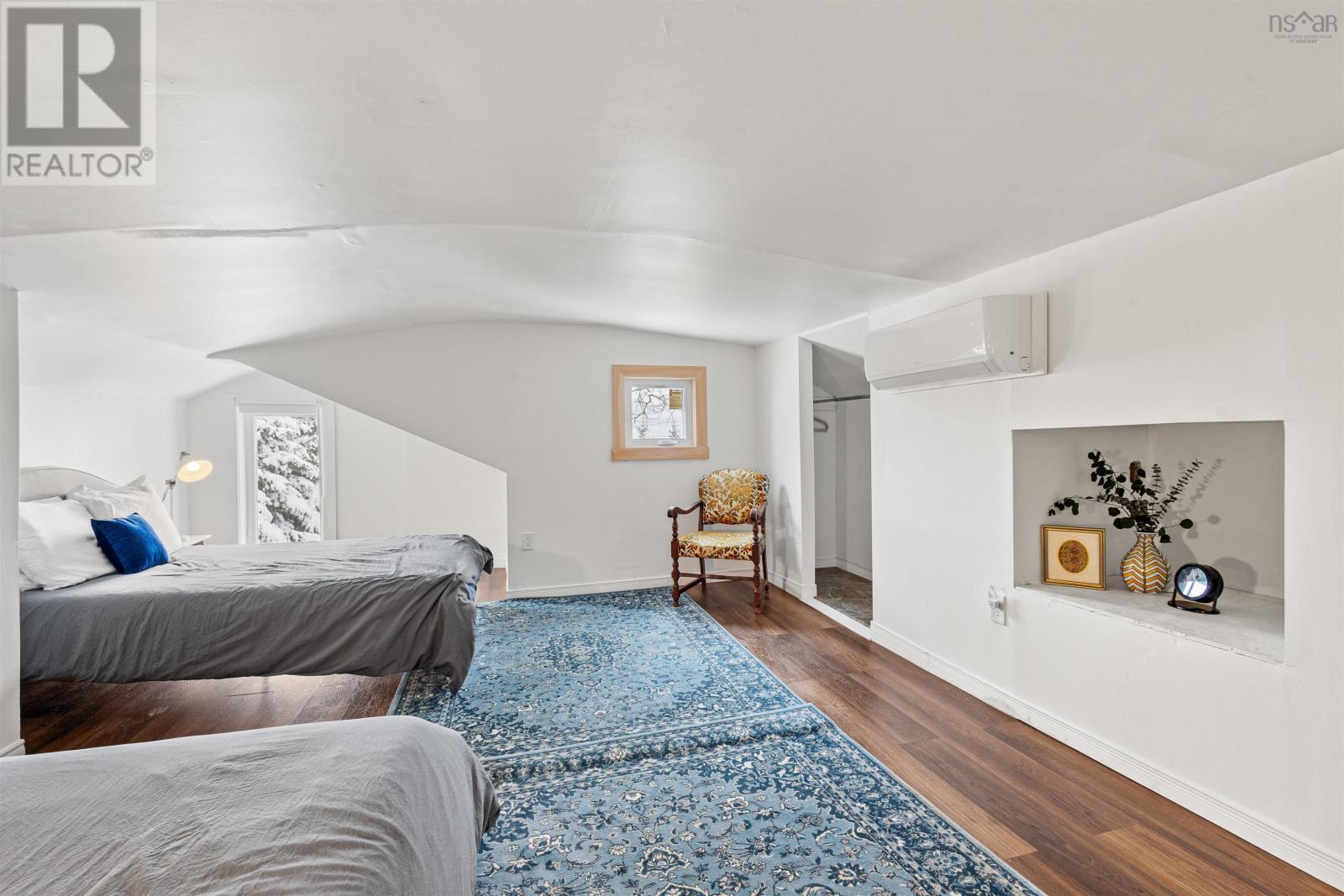 Property 27 of 39 of 202 Gaspereau Avenue