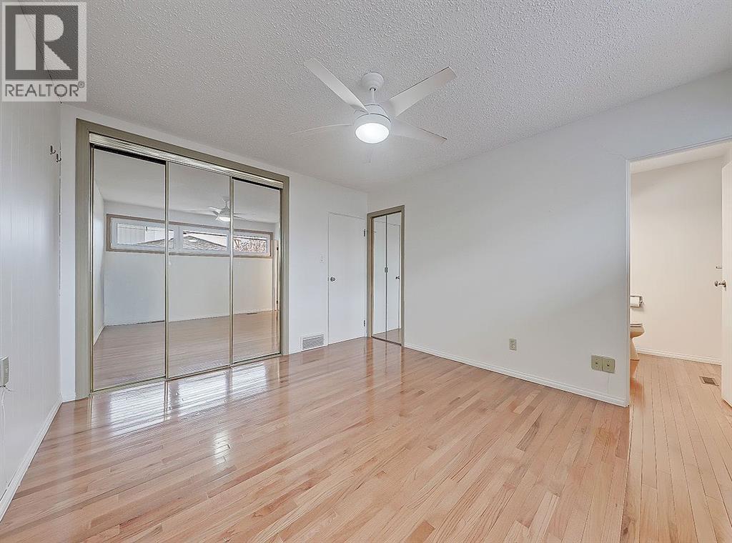 Single Family House Bungalow for Sale in  Granlea Place SW Glendale Calgary 