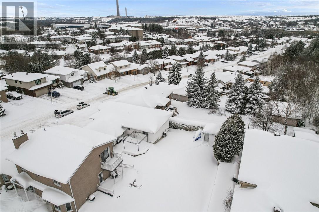 238 Gold Street - Photo 3 of 46, Sudbury, Ontario