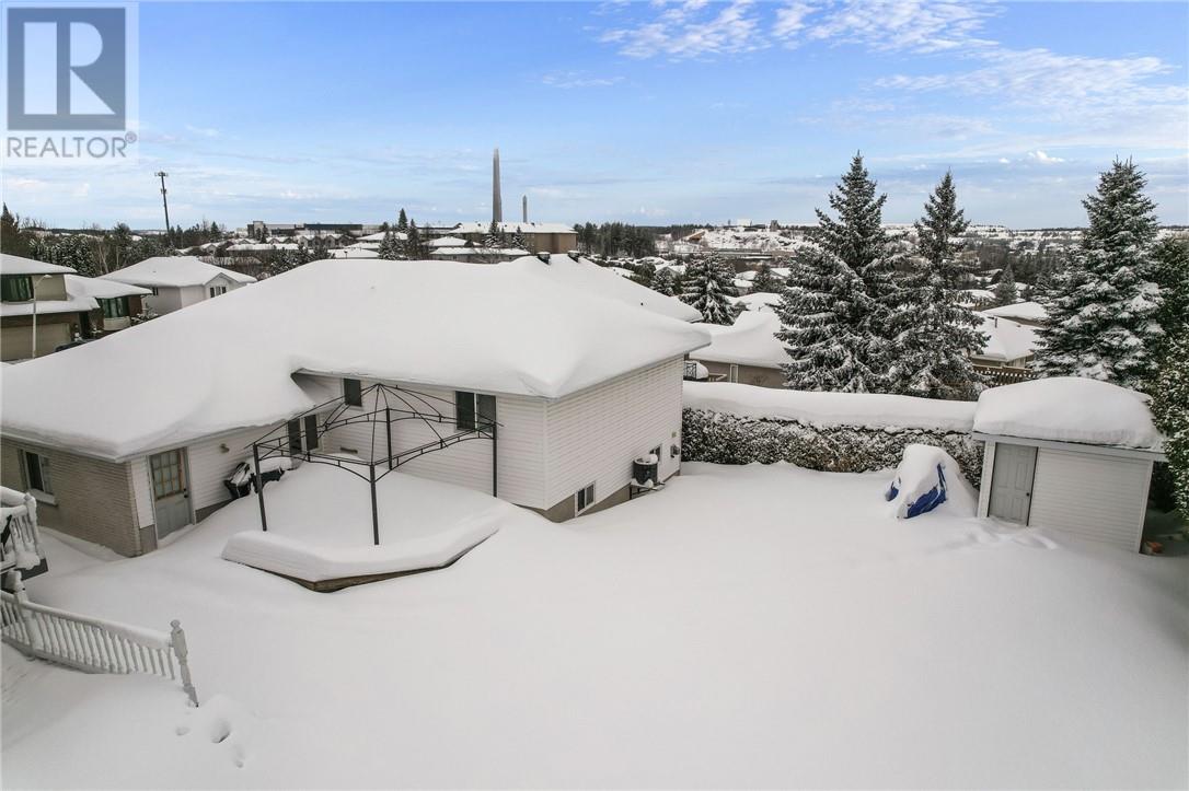 238 Gold Street - Photo 4 of 46, Sudbury, Ontario